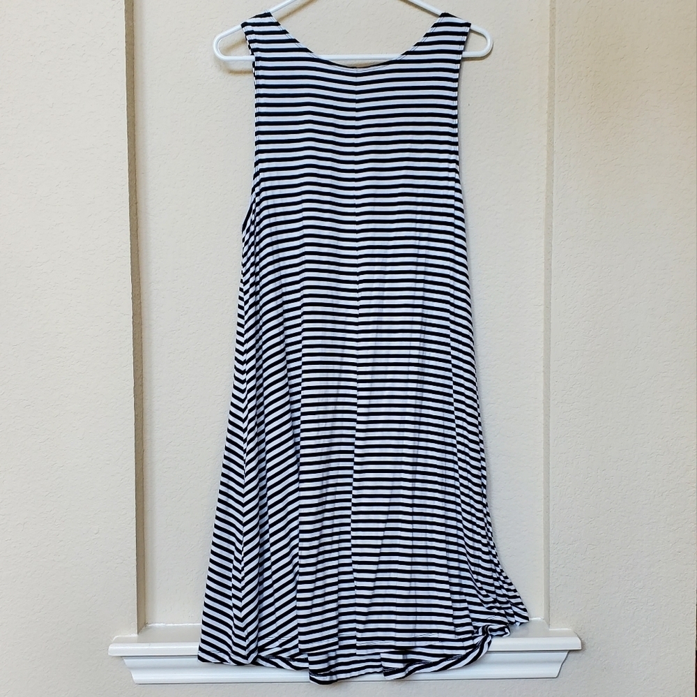 Old Navy Sleeveless Midi Dress.  Size XXL